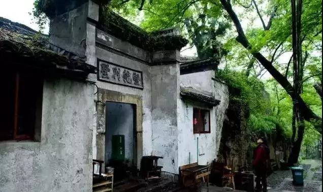 1556184130391.jpg a4.jpg